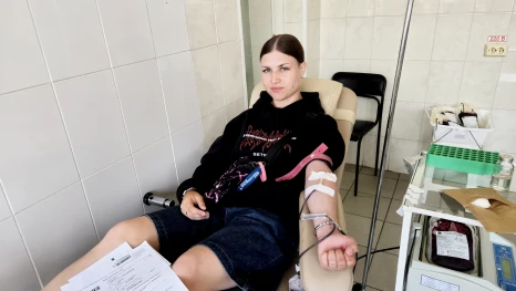 Члены Липецкого отделения Ассамблеи народов России участвуют в донорской акции по сдаче крови