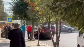 В Ельце перевернулась иномарка