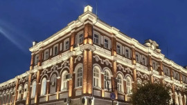 В центре Ельца капитально ремонтируют старинный особняк под современный студенческий кластер