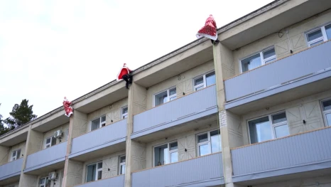 Десант Дедов Морозов высадился в липецком санатории «Мечта»