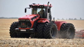 Липецкие аграрии перестанут платить транспортный налог за свою технику