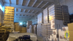 Организаторам подпольного спиртзавода в Боринском вынесли приговор