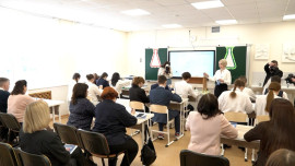 Педагог химии покоряет учеников на конкурсе «Учитель года – 2026»