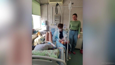 Евгения Уваркина приехала в Краснодар, чтобы навестить детей, пострадавших в ДТП