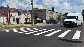 В Ельце по нацпроекту завершён ремонт дороги на улице Новолипецкая