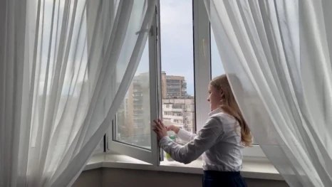 Чем грозит стремление к идеально чистым окнам липчанам