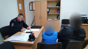 Полиция задержала подростков, повредивших плитку в елецком сквере