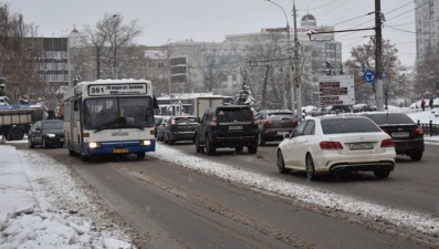 Движение транспорта вдоль набережной будет ограничено