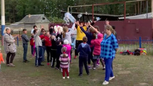 Для липецких ребятишек депутат организовал спортивный праздник (видео)