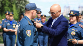 Специалисты сводного пиротехнического отряда МЧС России удостоились наград в Липецкой области