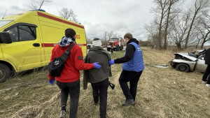 Липецкий молодогвардеец помог пострадавшим в ДТП курянам