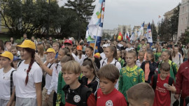 Массовым парадом в Липецке отметили День физкультурника