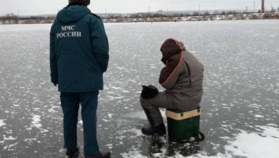 Липчан предупреждают об опасности выхода на лёд