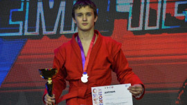 Юный ельчанин стал победителем Всероссийской школьной лиги самбо