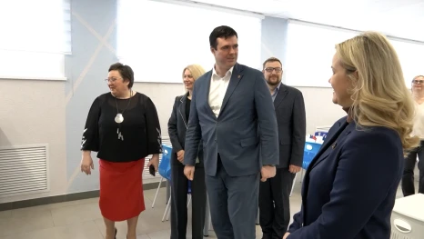 В Липецке после капитального ремонта заиграла новыми красками школа №5