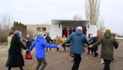 В Липецке сельчане культурную отдыхают благодаря мобильным досуговым центрам