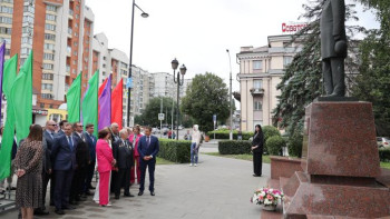 Жители города Ичан провинции Хубей КНР поздравили липчан с Днем города