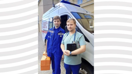 Молодые фельдшеры из Ельца спасли пациента с инфарктом во время транспортировки