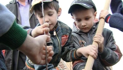 Юные липчане посадят деревья и пройдут квест