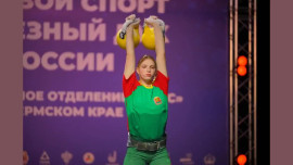 Липчанка Ангелина Попова забрала бронзу на первенстве России по гиревому спорту