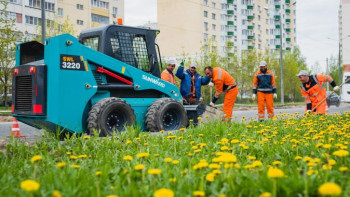 В новых микрорайонах Липецка ремонтируют две важных дороги по нацпроекту