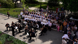 Больше 200 липчан исполнили легендарную «Катюшу» 