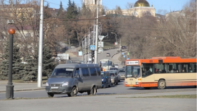 В праздничные дни изменится работа городского транспорта