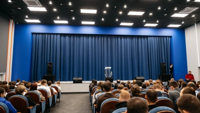 НЛМК подарил Липецкому металлургическому колледжу новый актовый зал