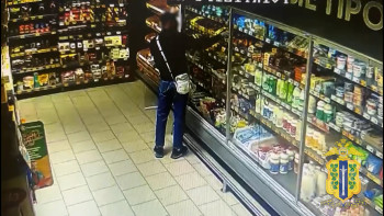 В Липецке задержали молодого мужчину за кражу продуктов из магазина