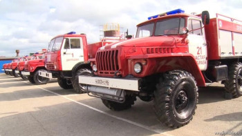 Двух человек спасли из горящего дома в Липецке