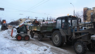 Липецк расчищают от снега