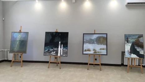 Выставочный зал Липецка представит работы липецких и мариупольских художников