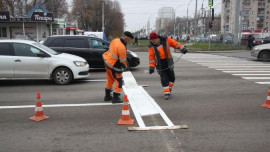 На Лебедянском выезде завершается нанесение разметки