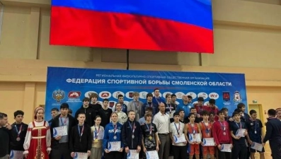 Липецкие спортсменки взяли три медали на первенстве по вольной борьбе