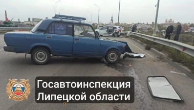 Пожилой водитель пострадал в ДТП на улице Орджоникидзе в Ельце