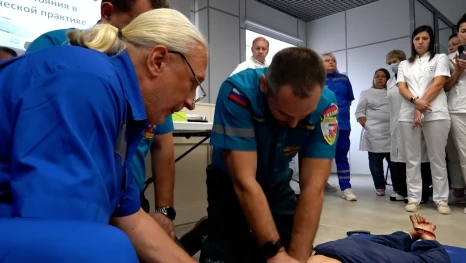 В Липецкой области для врачей-стоматологов провели мастер-класс по реаниматологии
