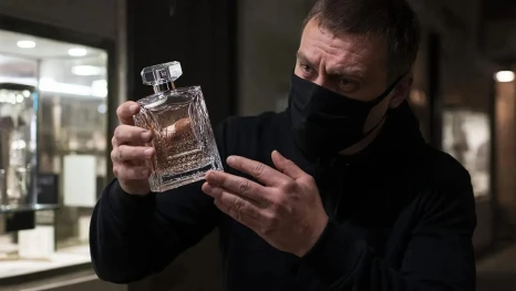 Липецкий воришка попался на краже дорогого флакона