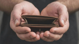 33-лентий липчанин недосчитался 55 тысяч рублей после визита знакомой