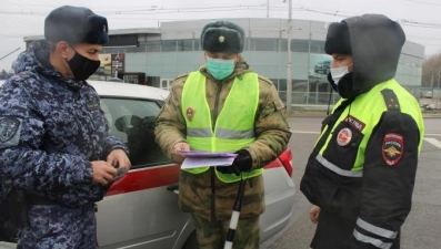 Военные автоинспекторы Росгвардии провели профилактический рейд