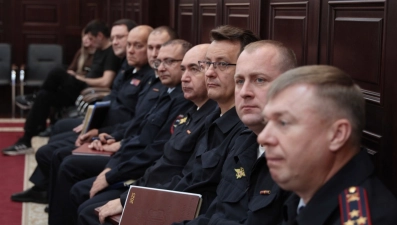 Руководители региона поздравили сотрудников и ветеранов органов внутренних дел с профессиональным праздником